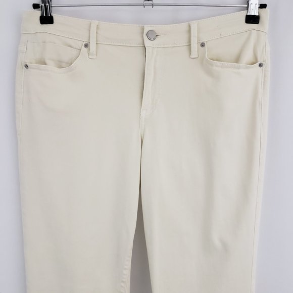 Calvin Klein Jeans Denim - Calvin Klein Jeans Cropped Skinny Size 12 Off White Ivory Stretch Waist  Zip Fly